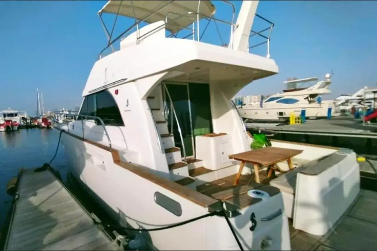 40 Ft Birthday Yacht — photo 2