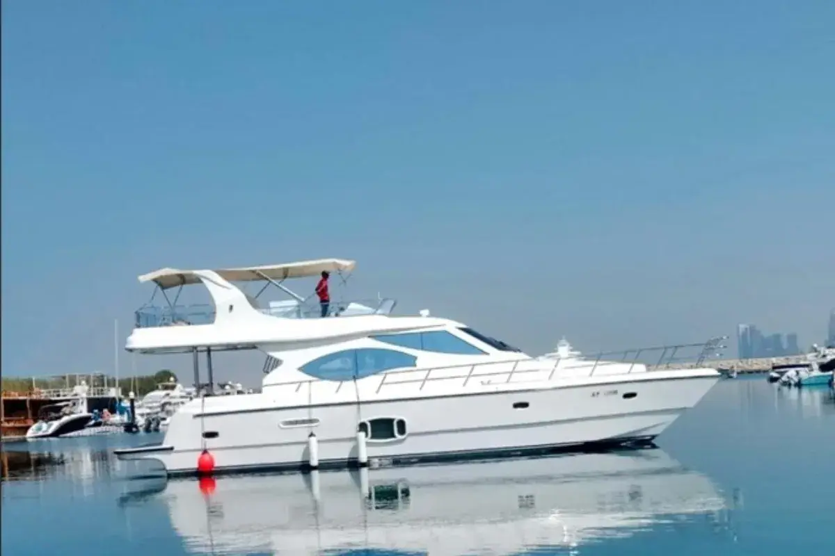 55 Ft Luxury Yacht — photo 1
